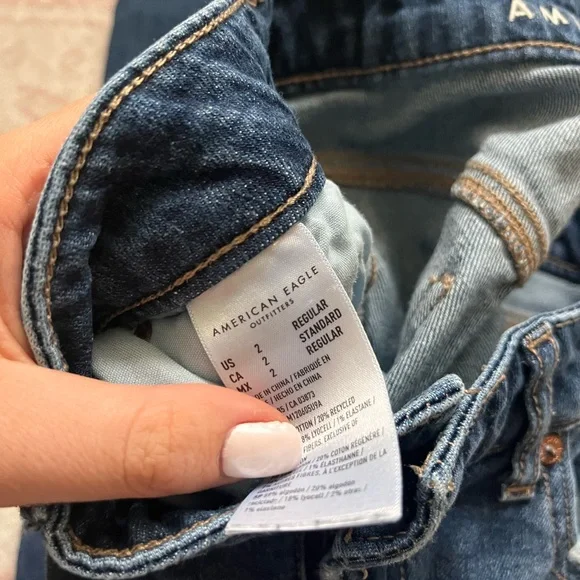 American Eagle low rise baggy jeans - Picture 7 of 7